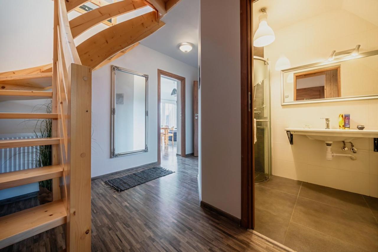 Tybet Domki I Apartamenty Bukowina Tatrzańska Exterior foto