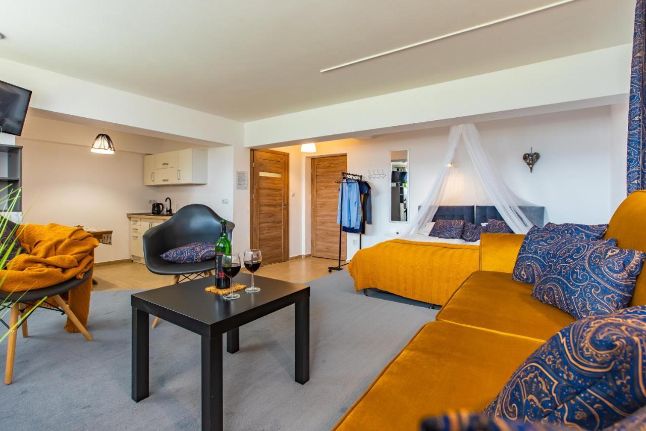 Tybet Domki I Apartamenty Bukowina Tatrzańska Exterior foto