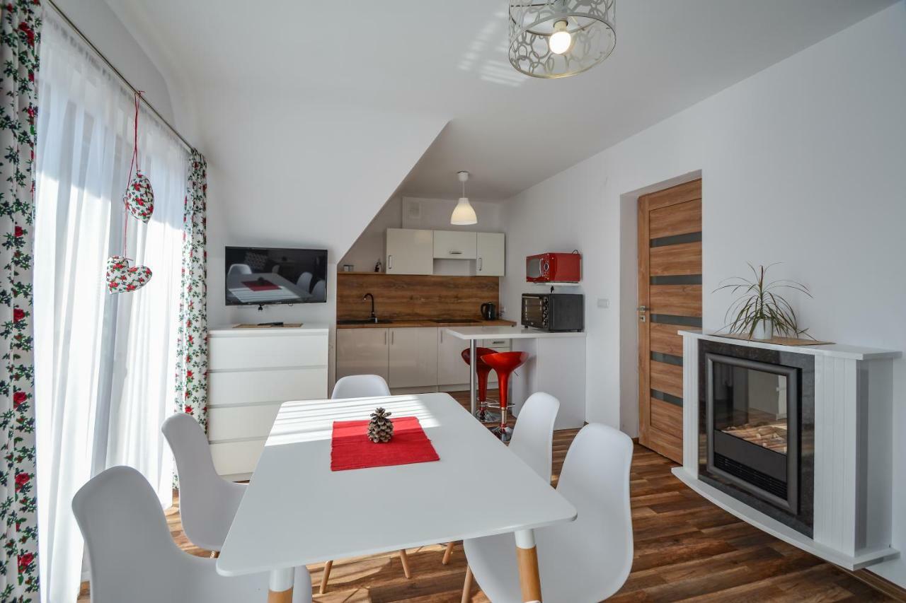 Tybet Domki I Apartamenty Bukowina Tatrzańska Exterior foto