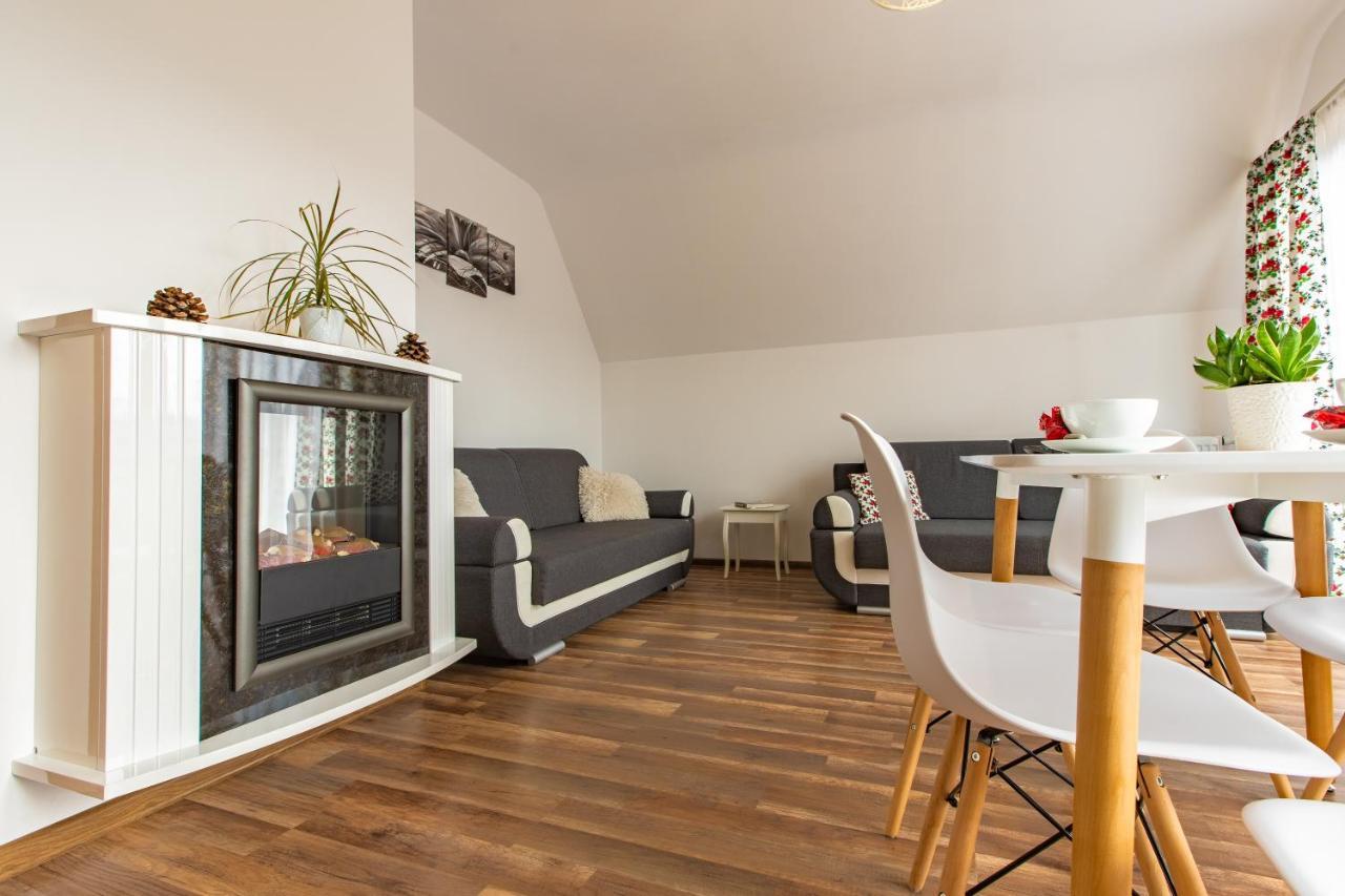 Tybet Domki I Apartamenty Bukowina Tatrzańska Exterior foto
